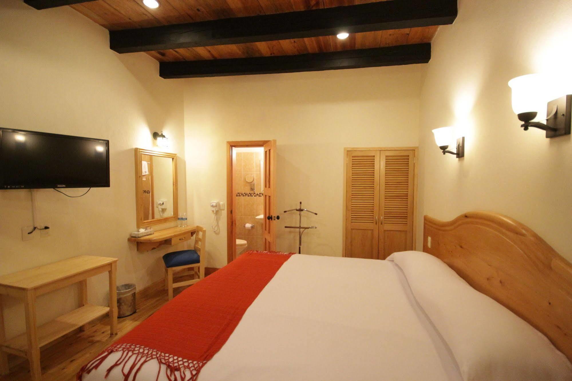 Hotel Provincia San Cristóbal de Las Casas Екстериор снимка